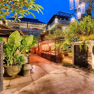 Hotel Lot 33 Boutique