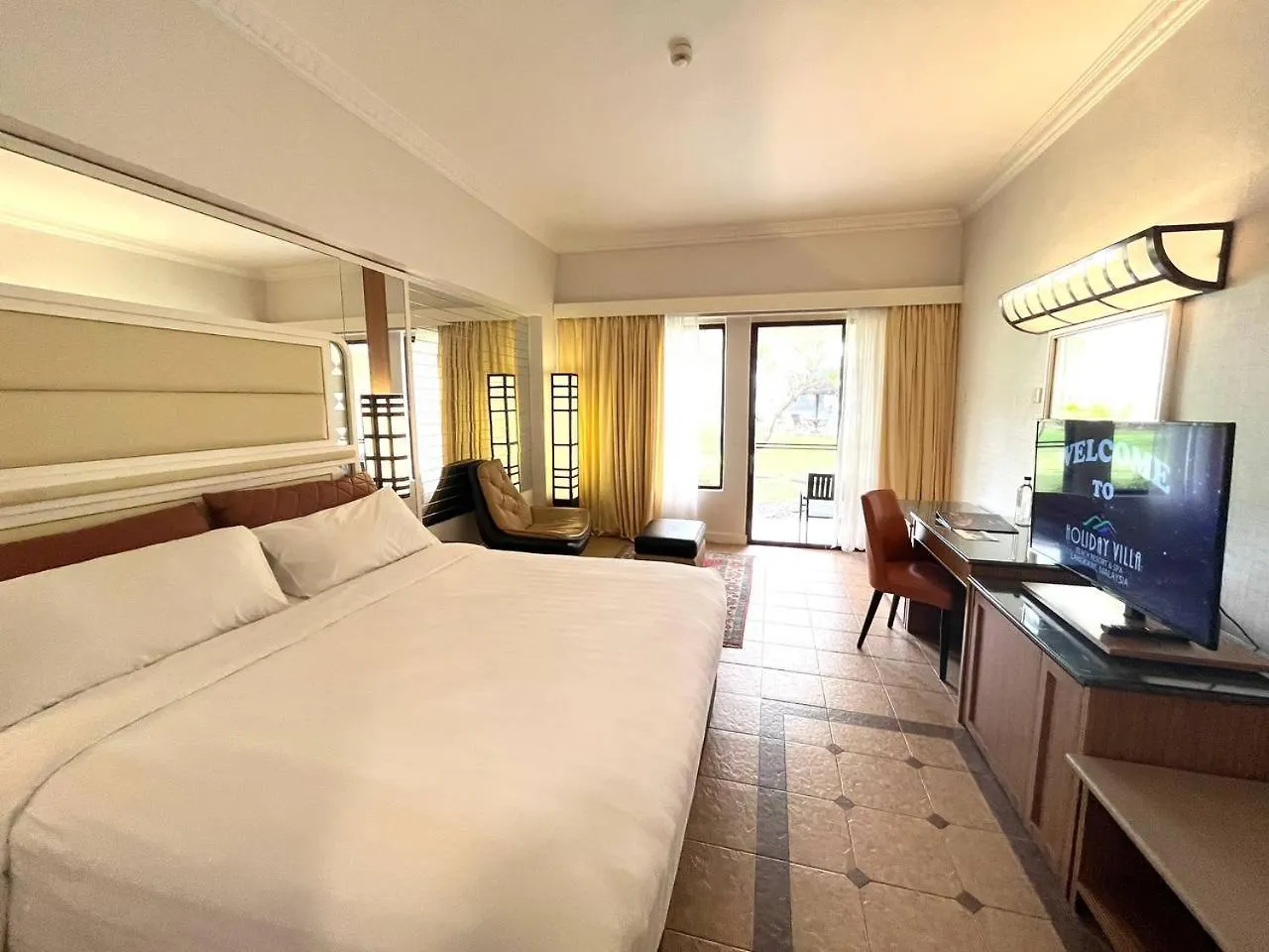 Holiday Villa Resort & Beachclub Langkawi Pantai Cenang  Malaysia